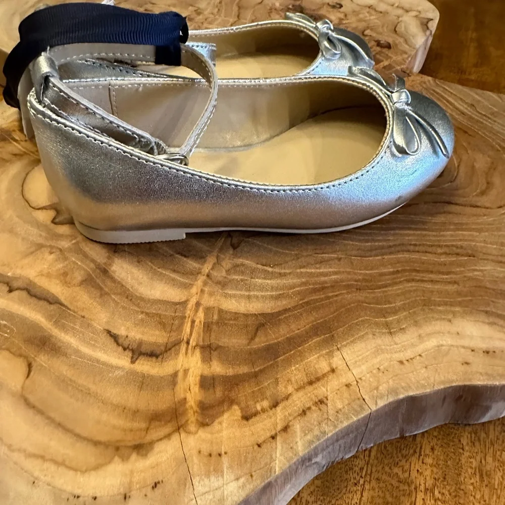 JANIE and JACK METALLIC ANKLE STRAP BOW BALLET FLAT